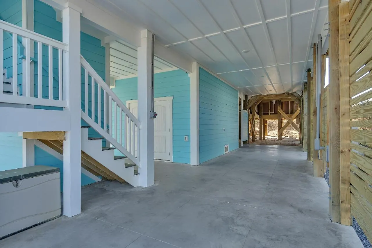 The Sale Fish * Oak Island