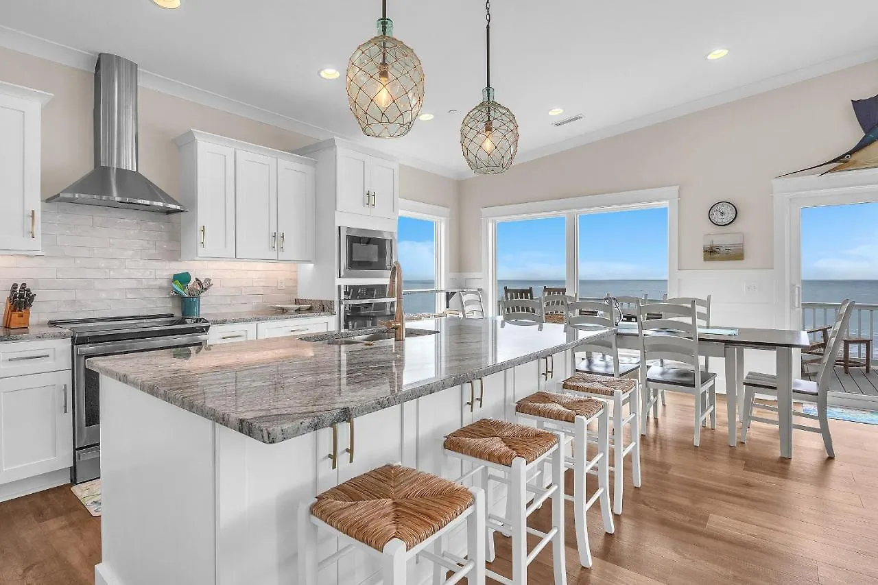 The Sale Fish Holiday home Oak Island