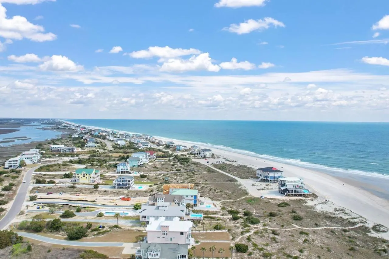 Holiday home Yonder Oak Island