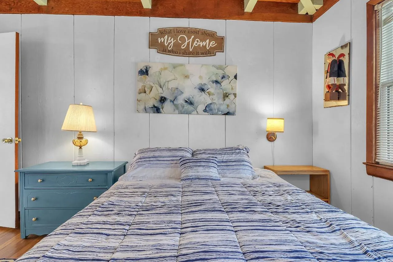 Sea Sage By * Oak Island