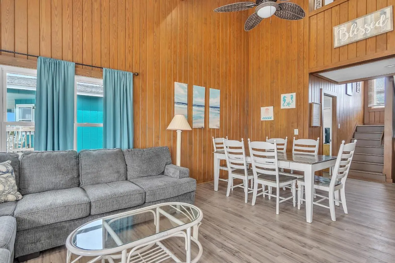 Double T By The Sea By Holiday home *