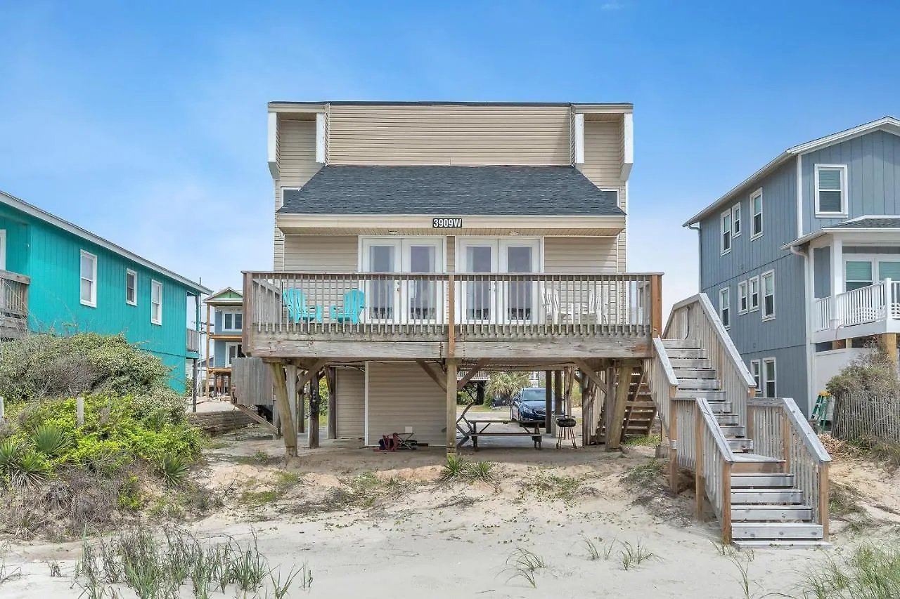 Double T By The Sea By Holiday home