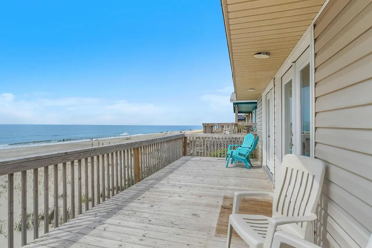 Double T By The Sea By Holiday home *