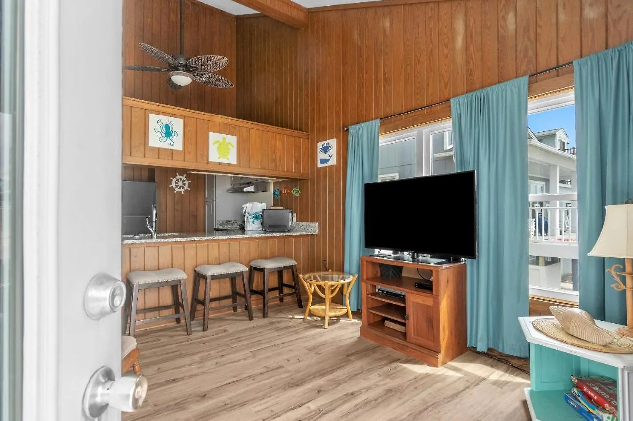 Double T By The Sea By * Oak Island