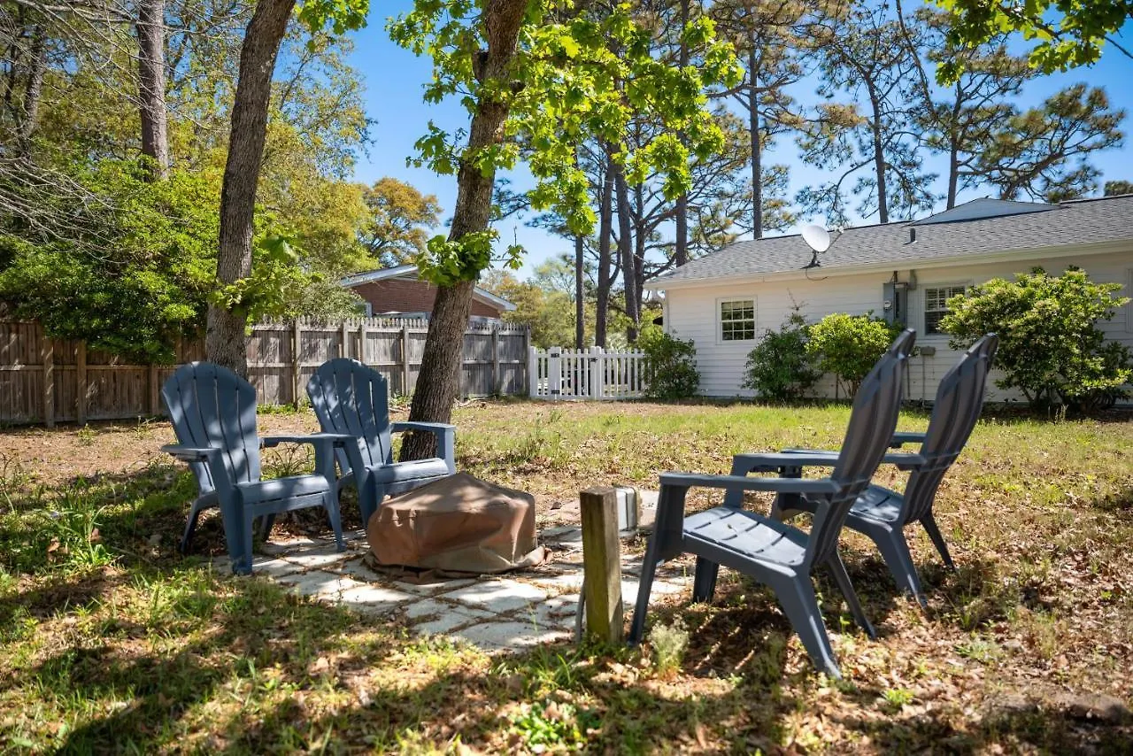 Holiday home Wish Upon A Starfish Oak Island