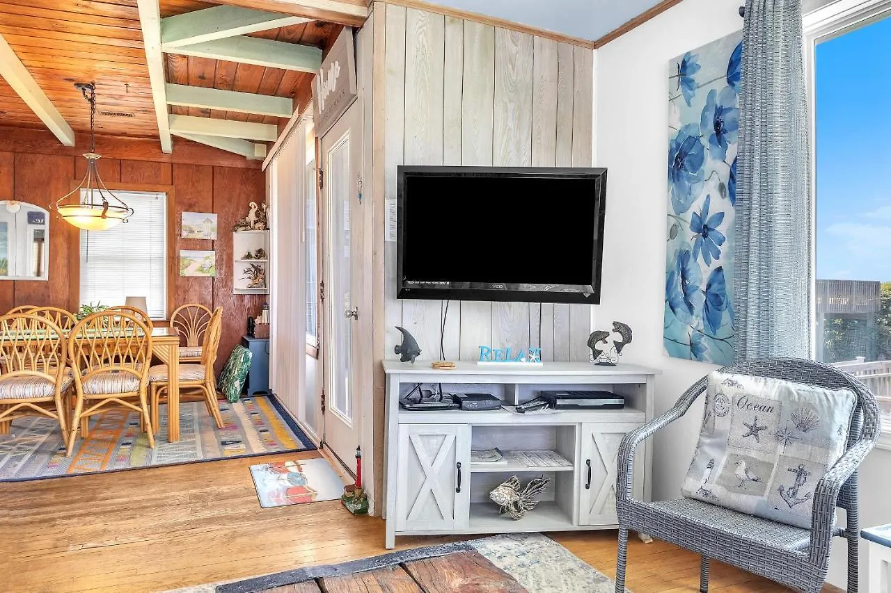 Holiday home Sea Sage By *