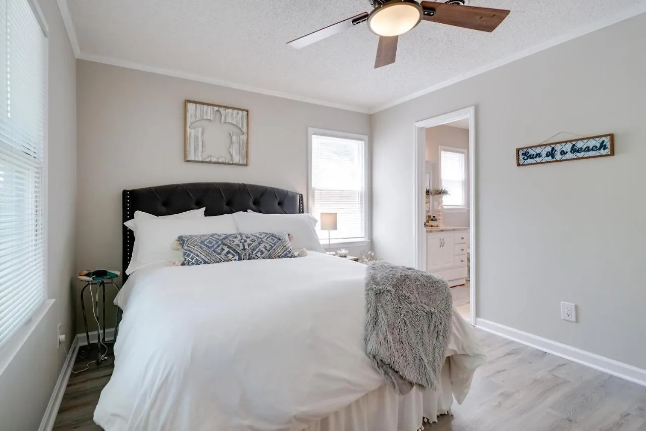 펜션 With Spacious Backyard And Porch *
