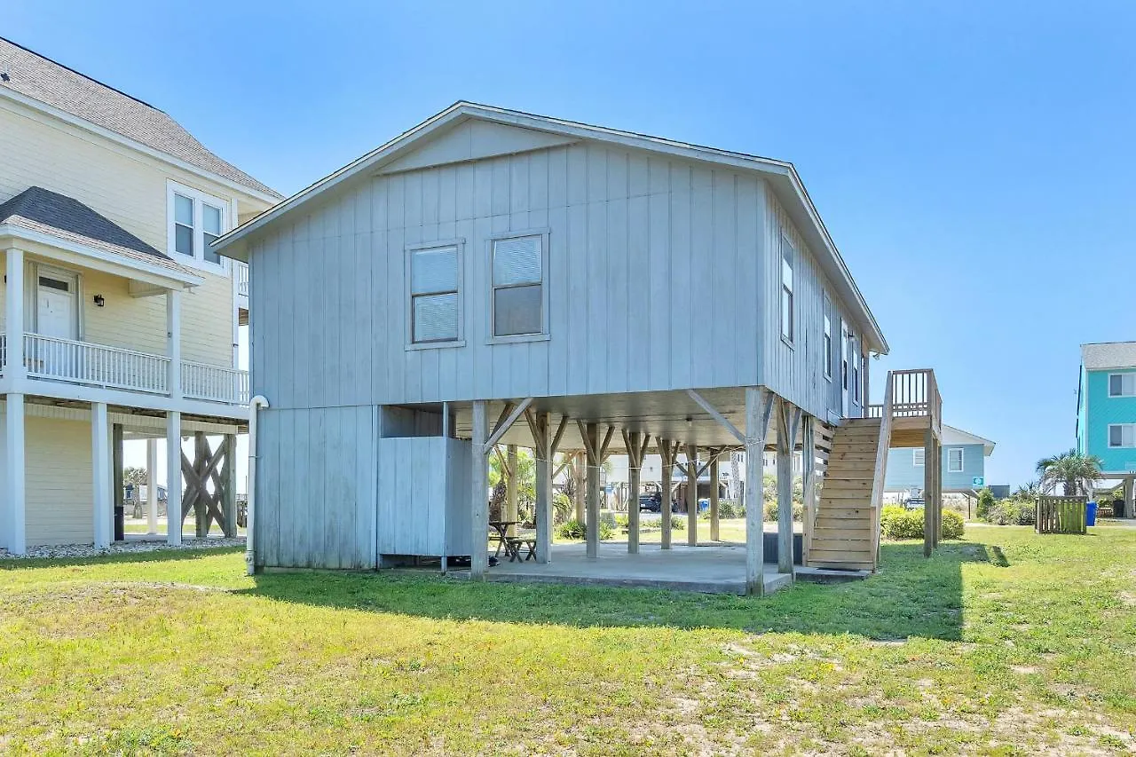 Statehouse By Holiday home Oak Island