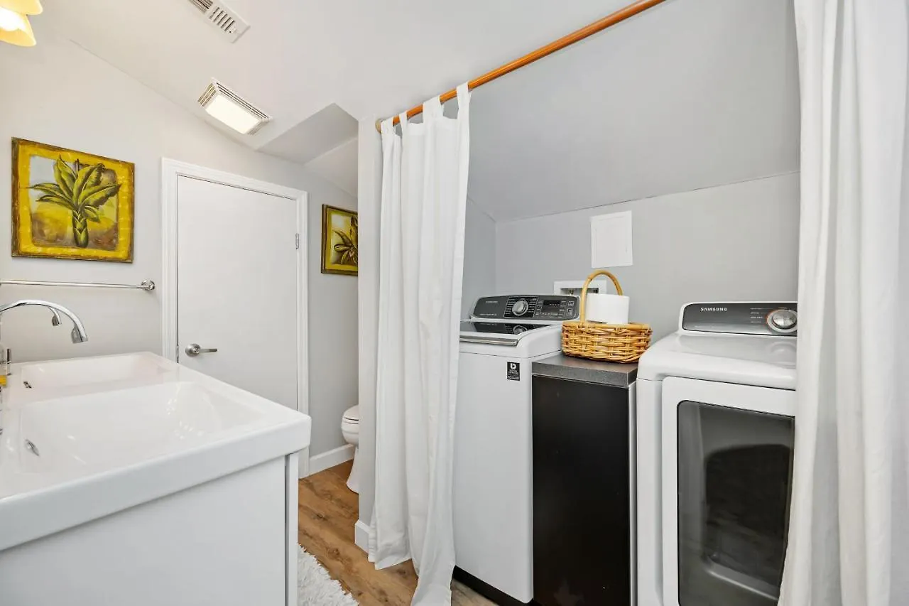 123 By The Sea Holiday home *