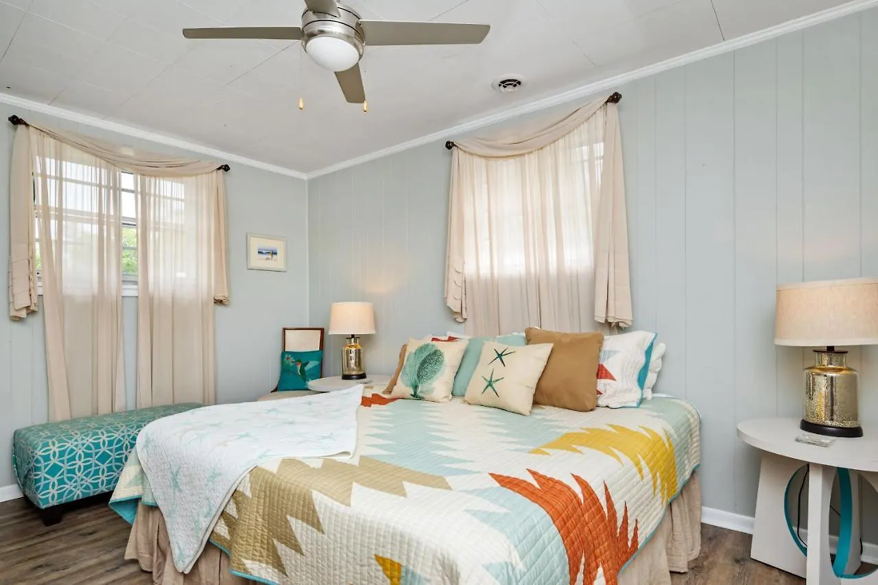 Holiday home 123 By The Sea Oak Island