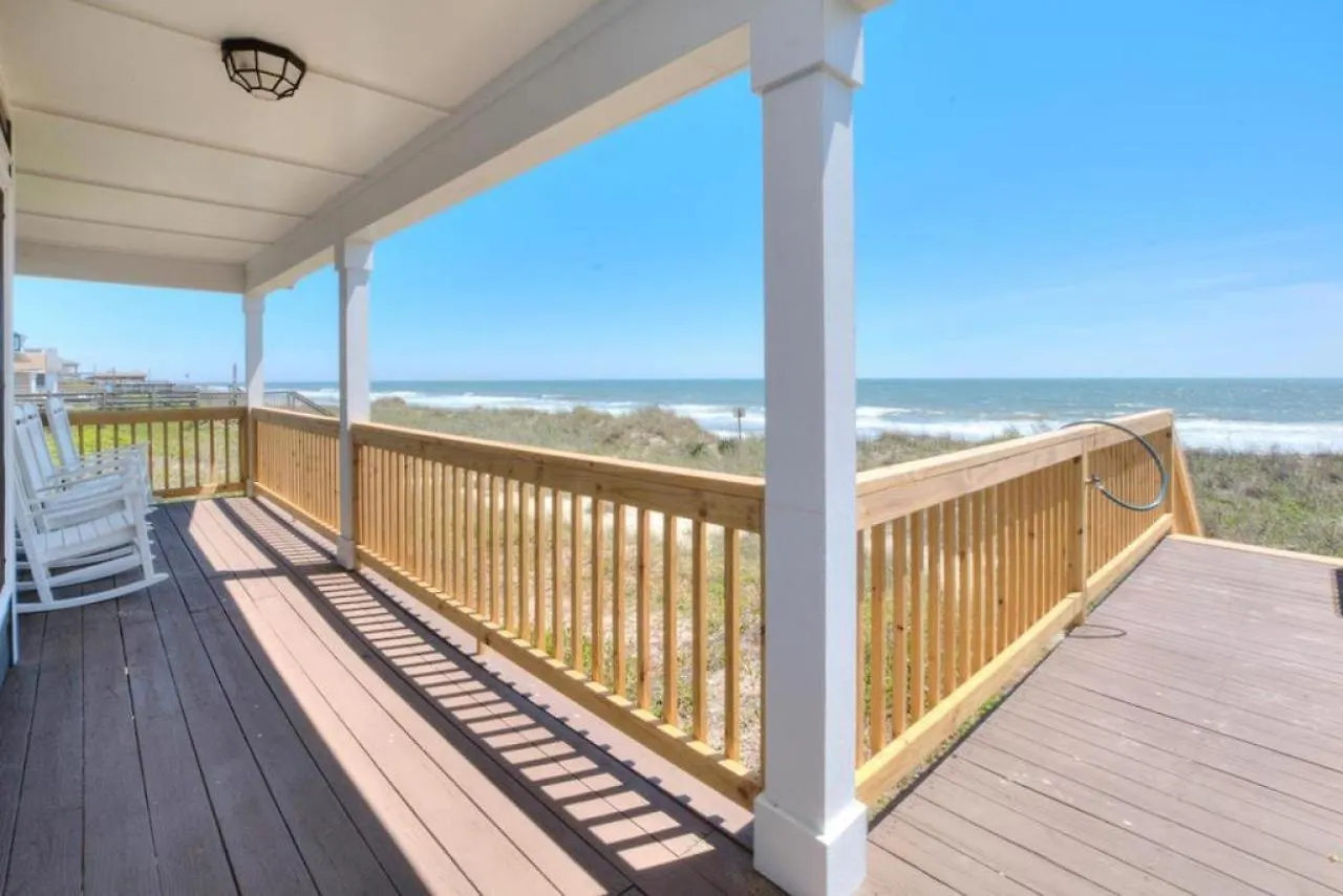 Because Beachy Woman Holiday home