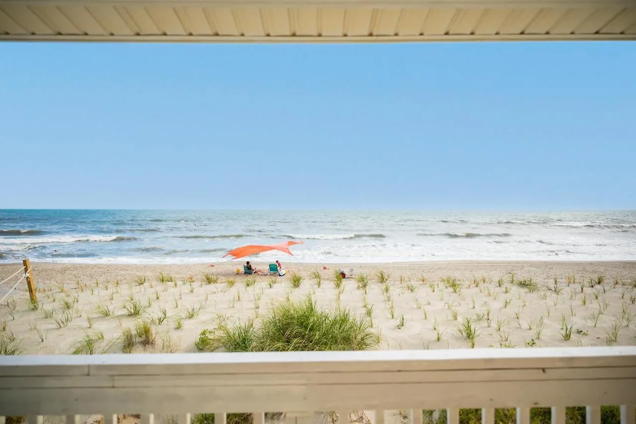 Holiday home Diamond In The Rough By Oak Island
