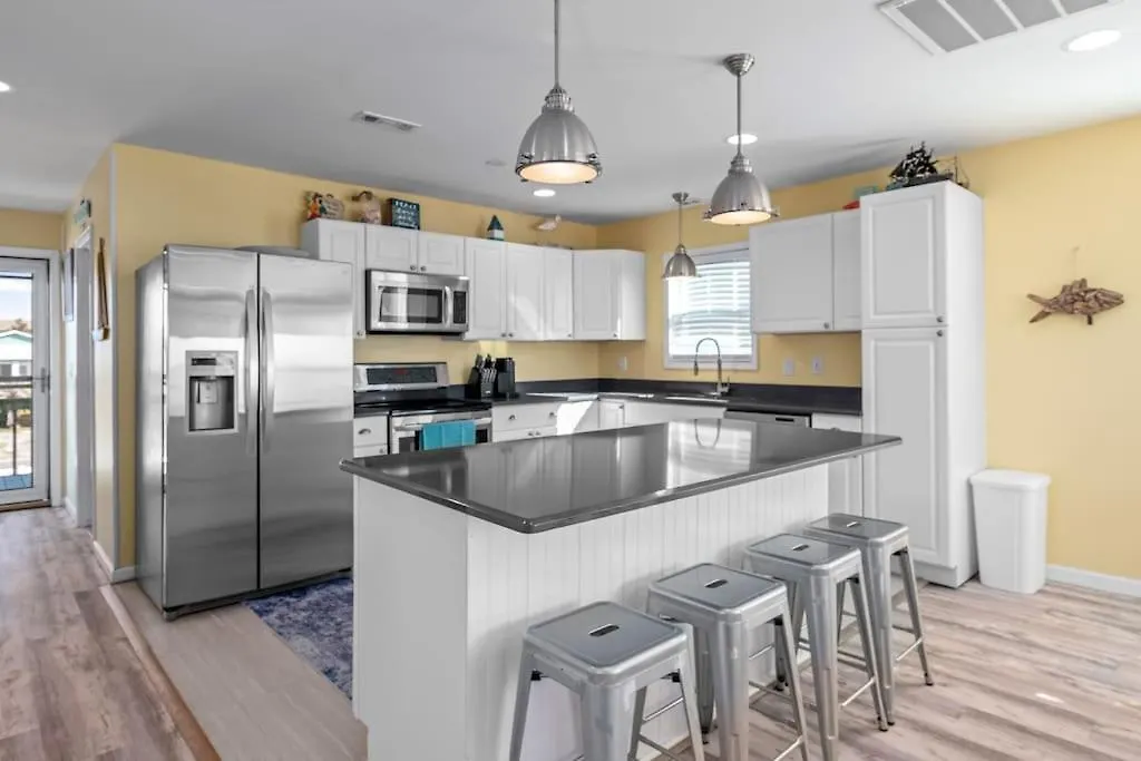 Pool Haven Ocean View Holiday home Oak Island