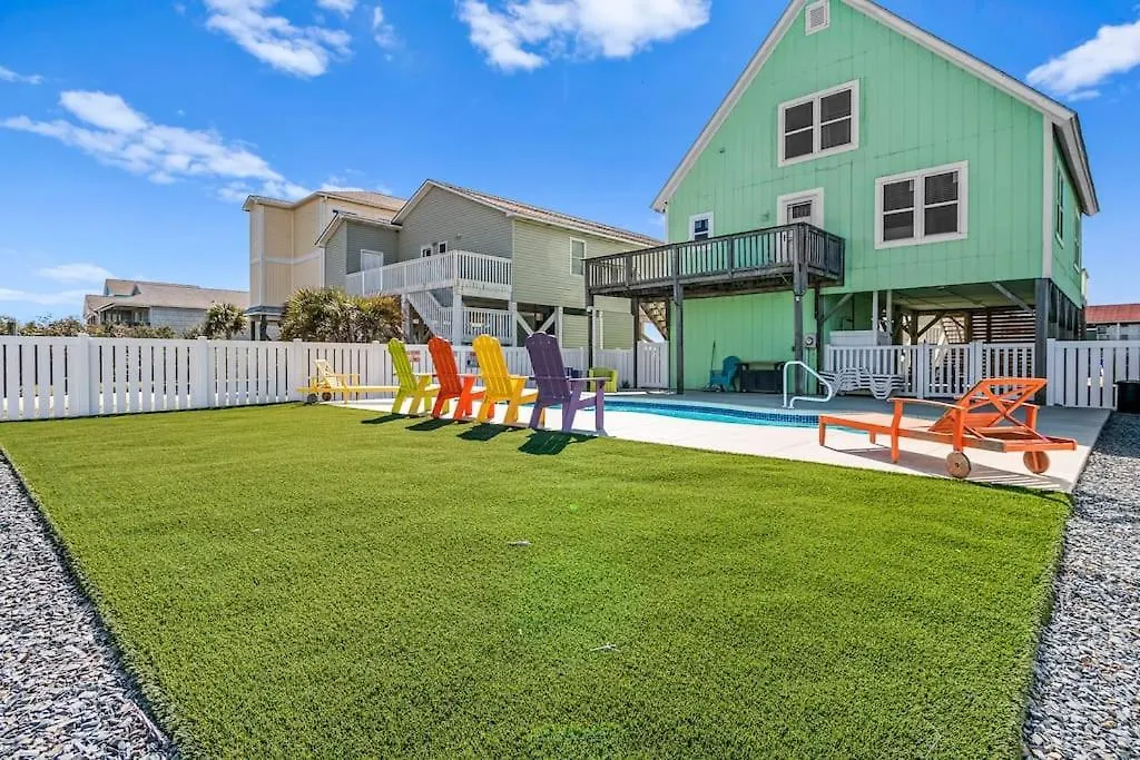 Pool Haven Ocean View Holiday home Oak Island