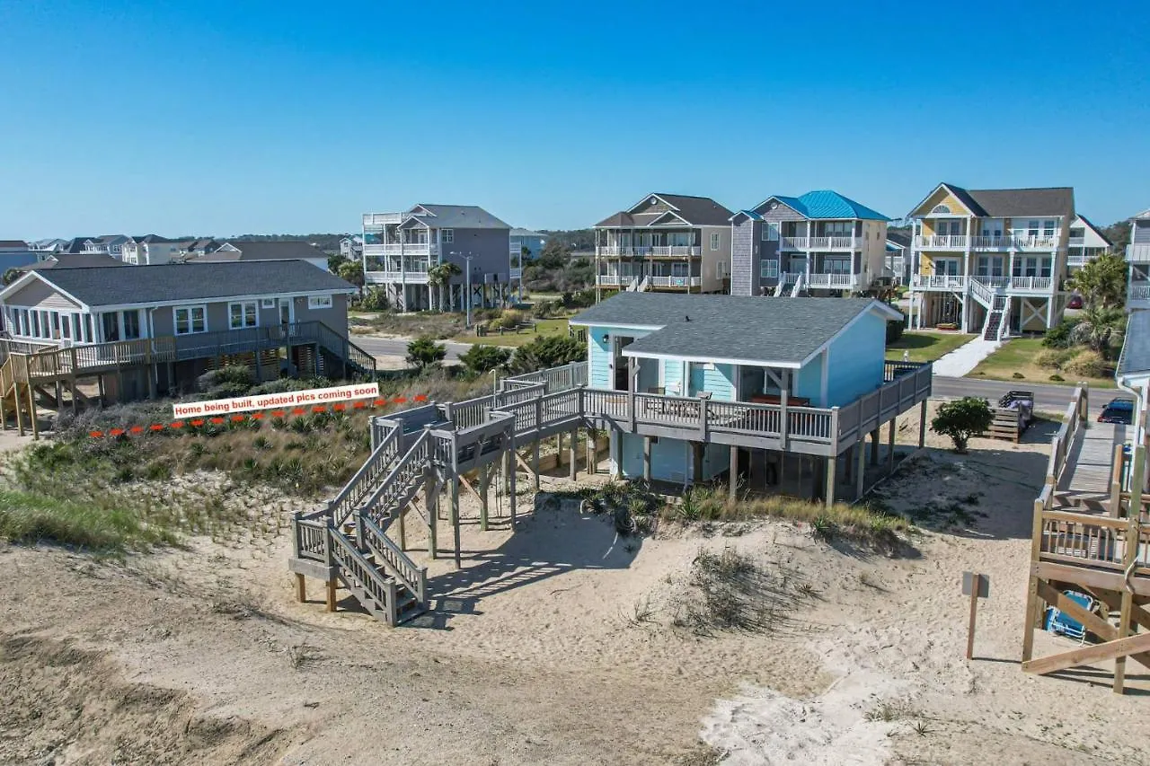Small Pleasures Holiday home Oak Island