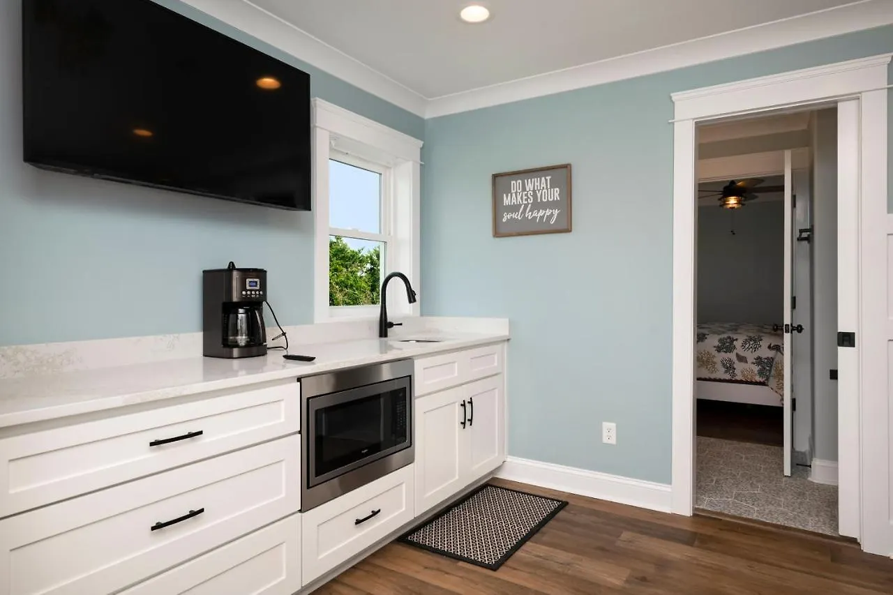 The Dollar Holiday home Oak Island