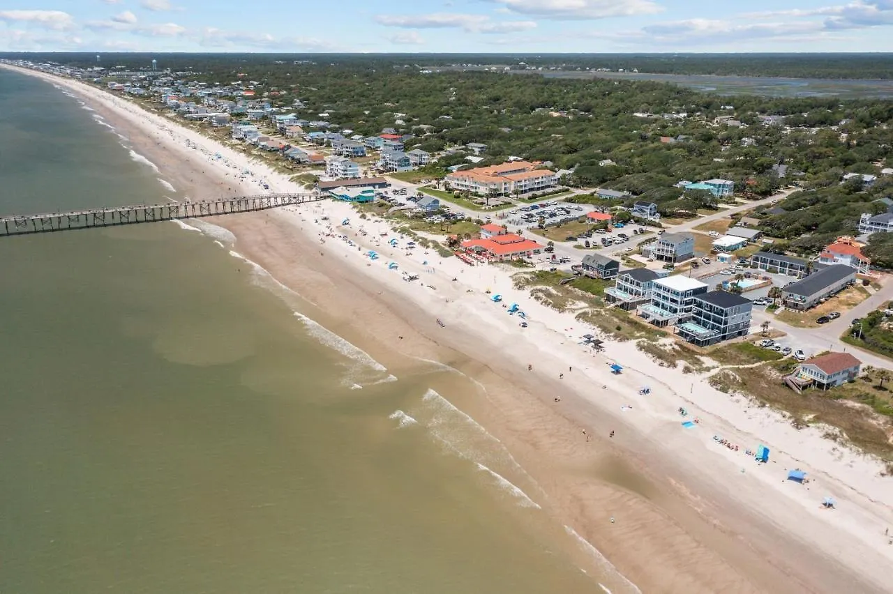 The House At By Carolina * Oak Island