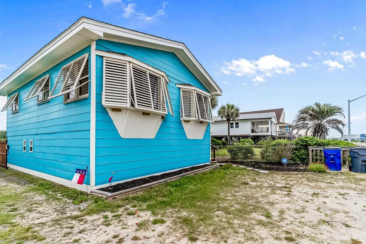 Holiday home Tipsy Rooster Oak Island