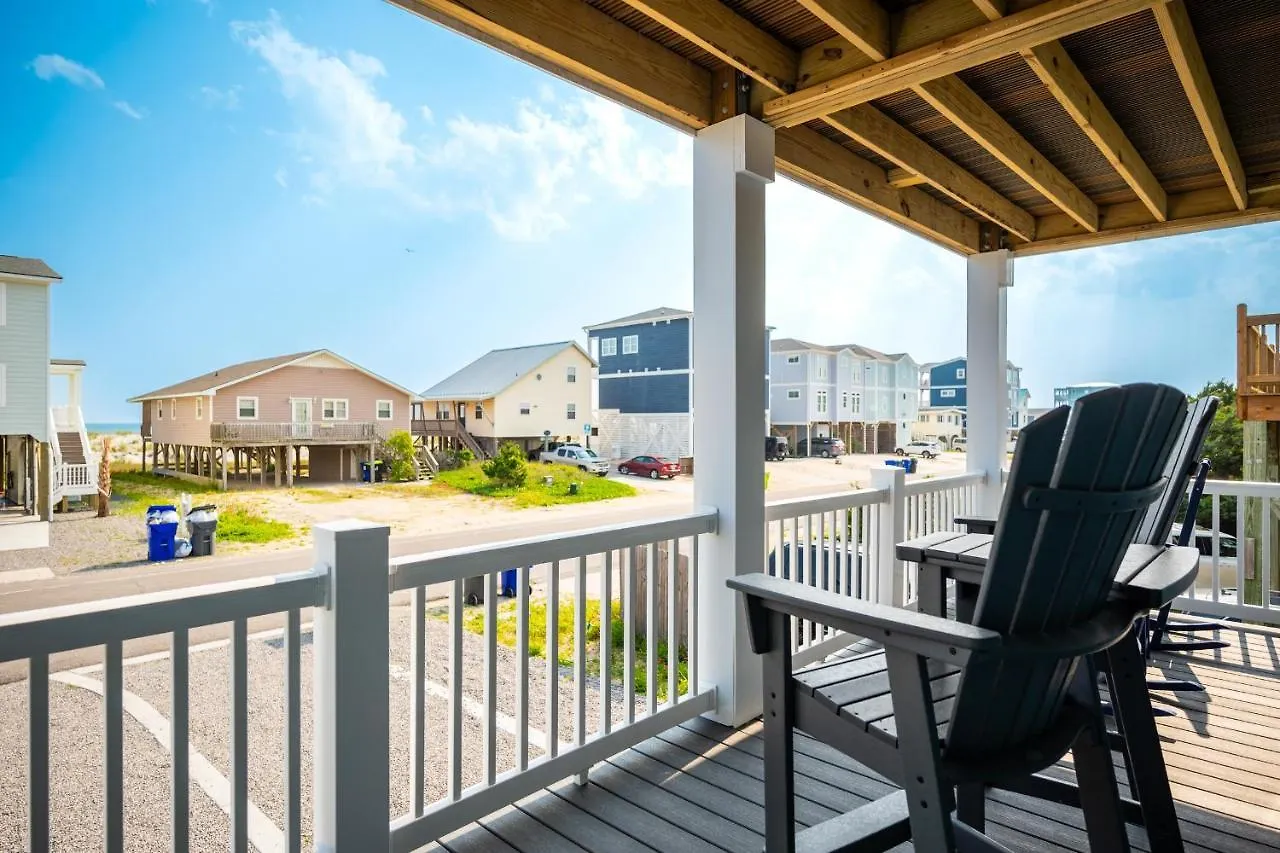 Holiday home The Dollar Oak Island
