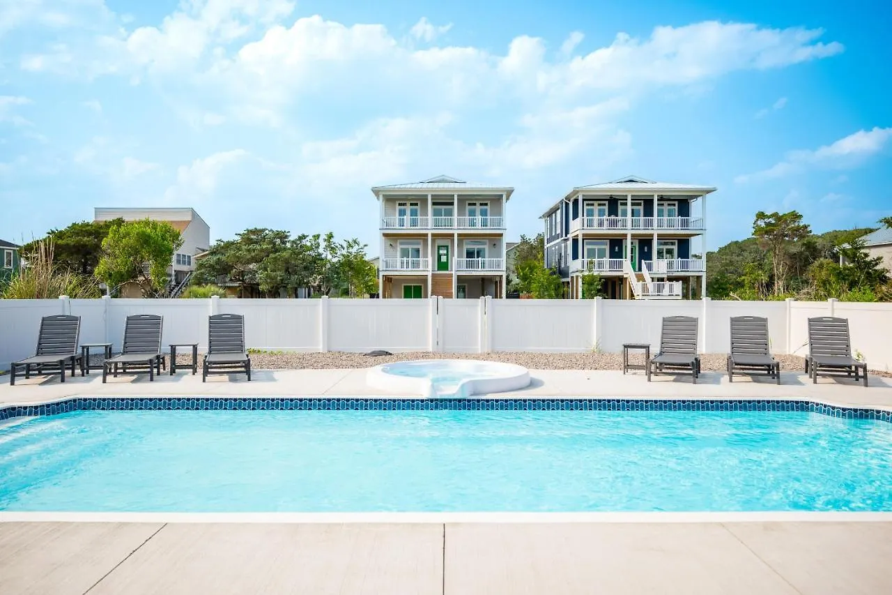 Holiday home The Dollar Oak Island