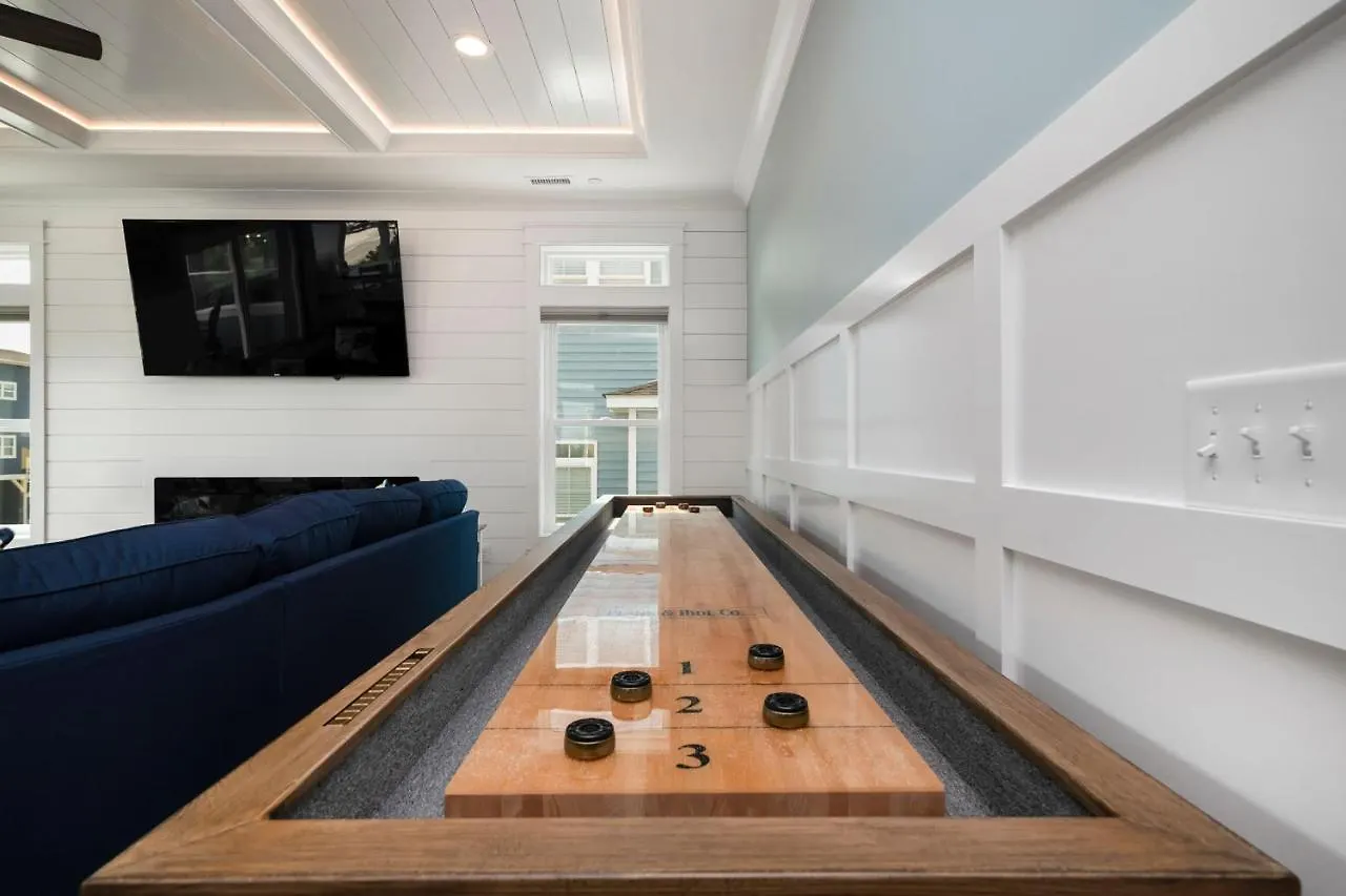 Holiday home The Dollar Oak Island