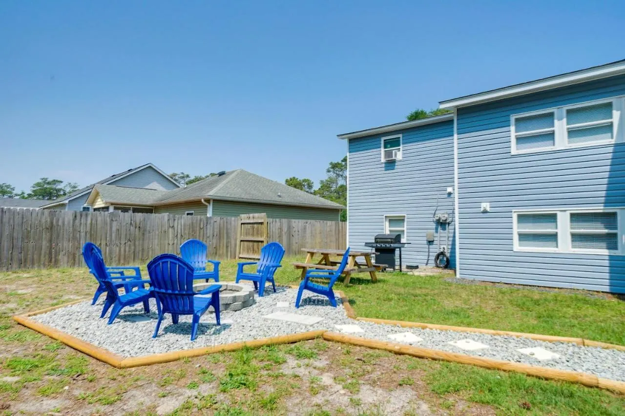 Holiday home Duplex Unit Less Than 2 Mi To Fishing And Access *