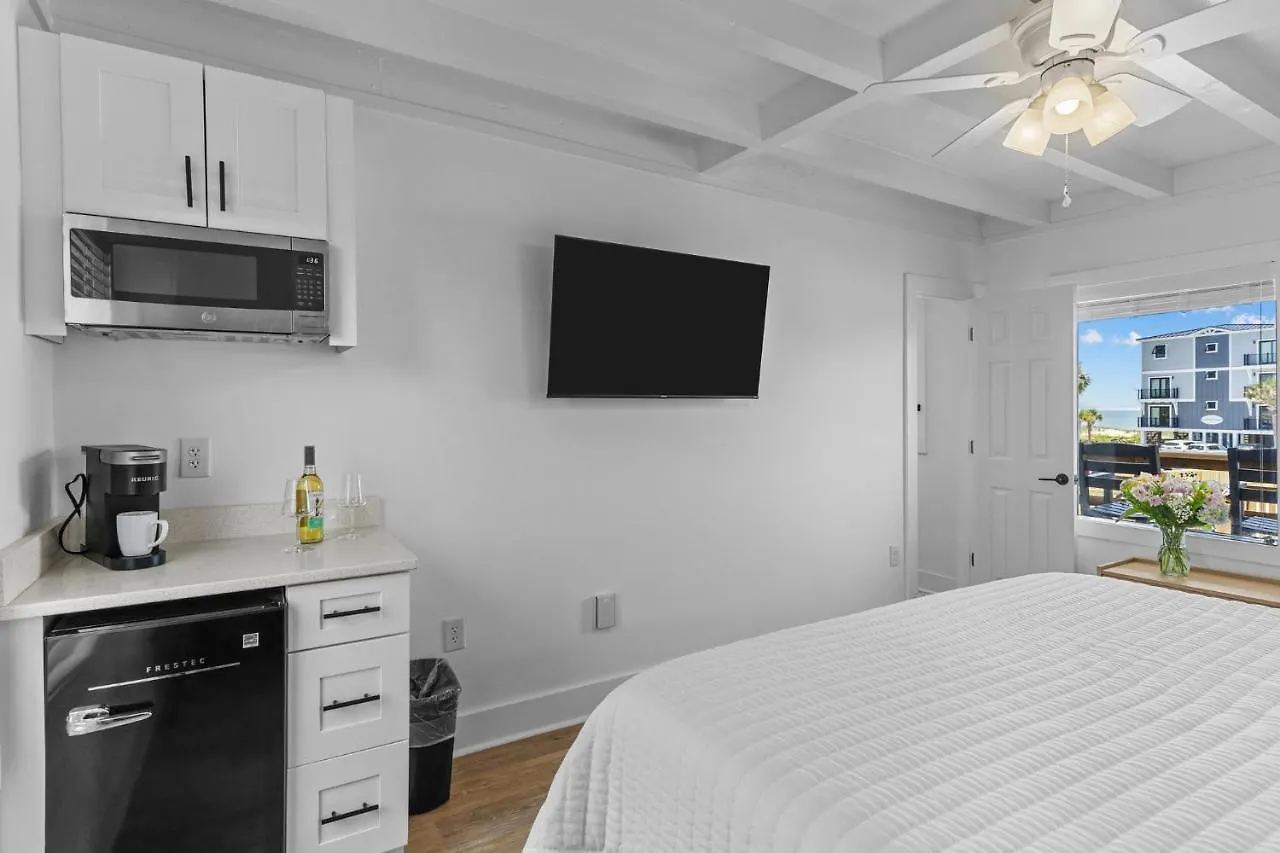 The House At By Carolina Apartment *