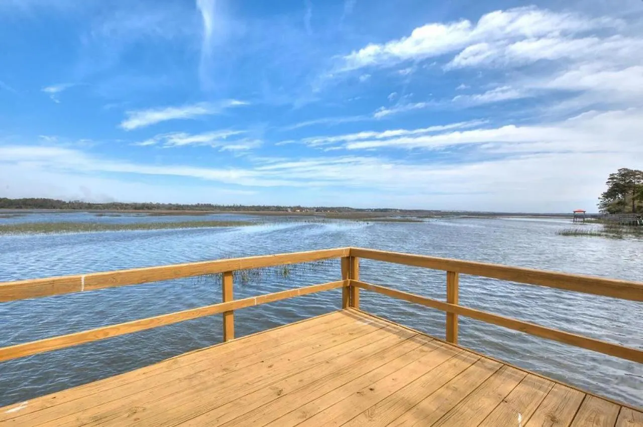 Reel Simple Oak Island