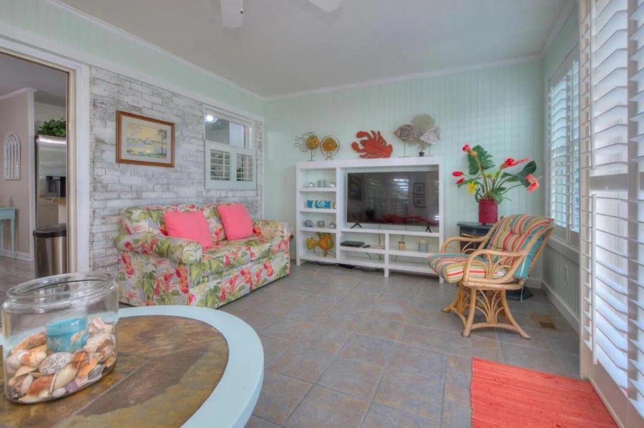 Hidden Treasure Holiday home