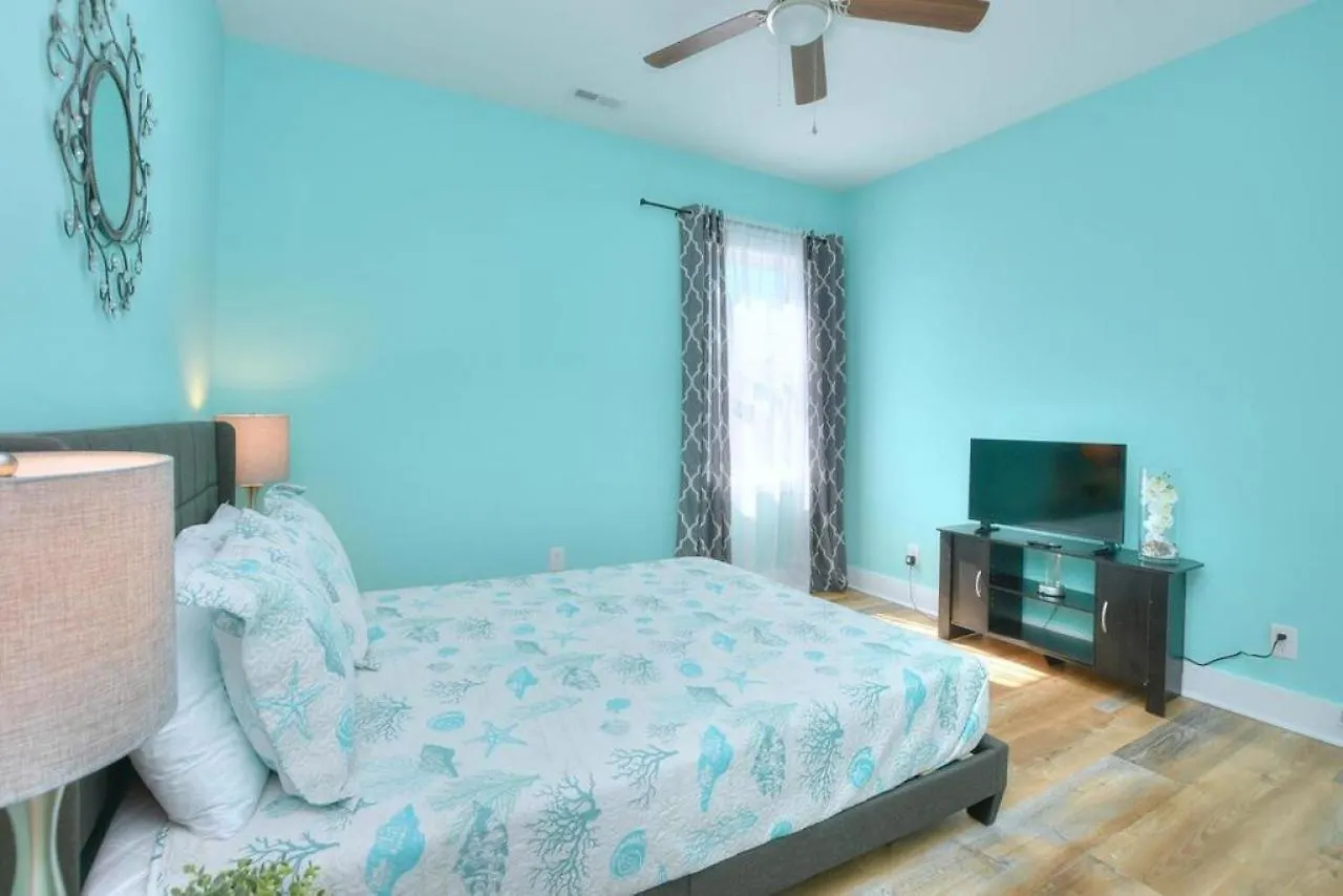A Haven Holiday home Oak Island