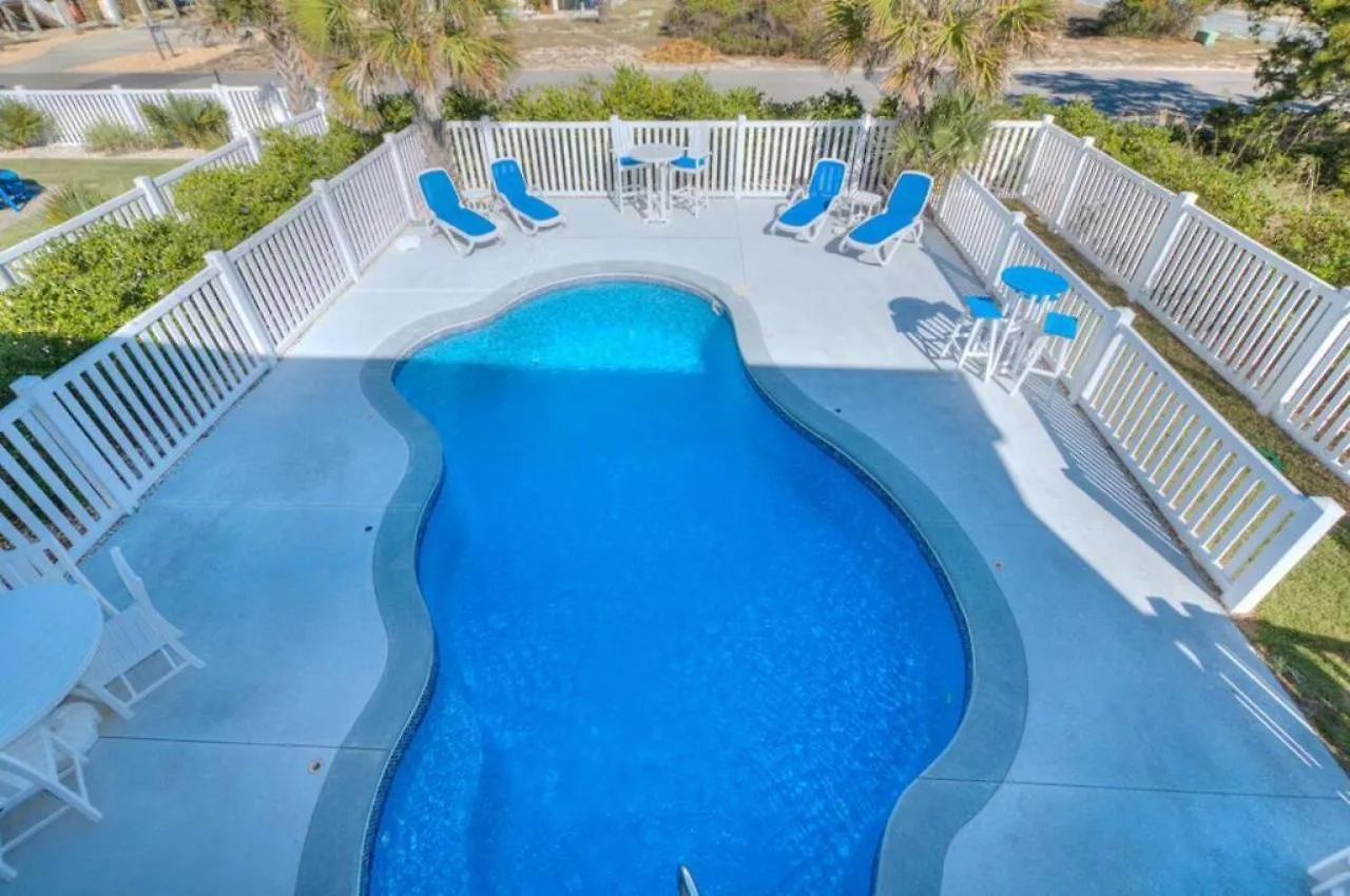Holiday home Absolute Serenity Oak Island