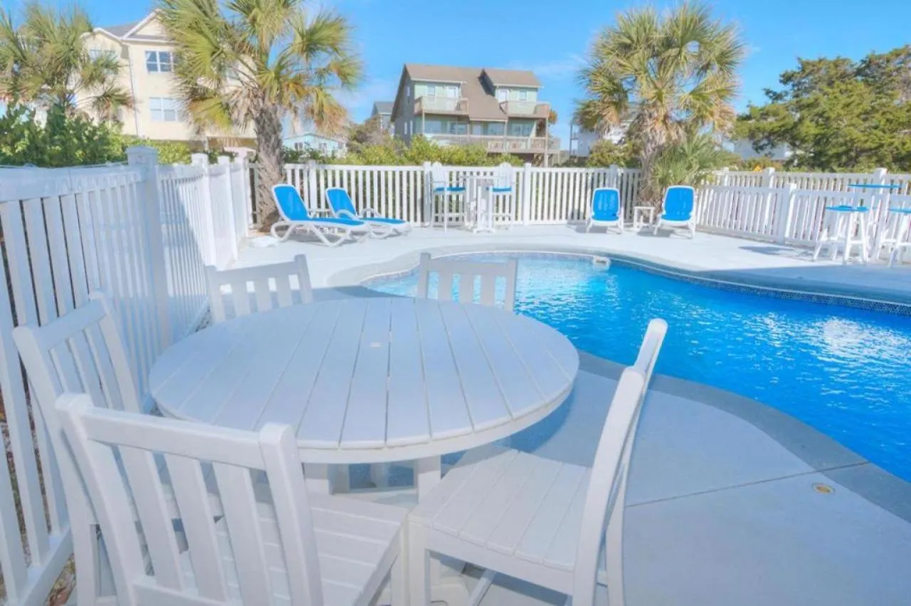Absolute Serenity * Oak Island