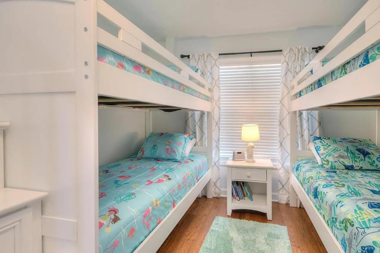 Ocean Walk 9304-come And Sea Holiday home
