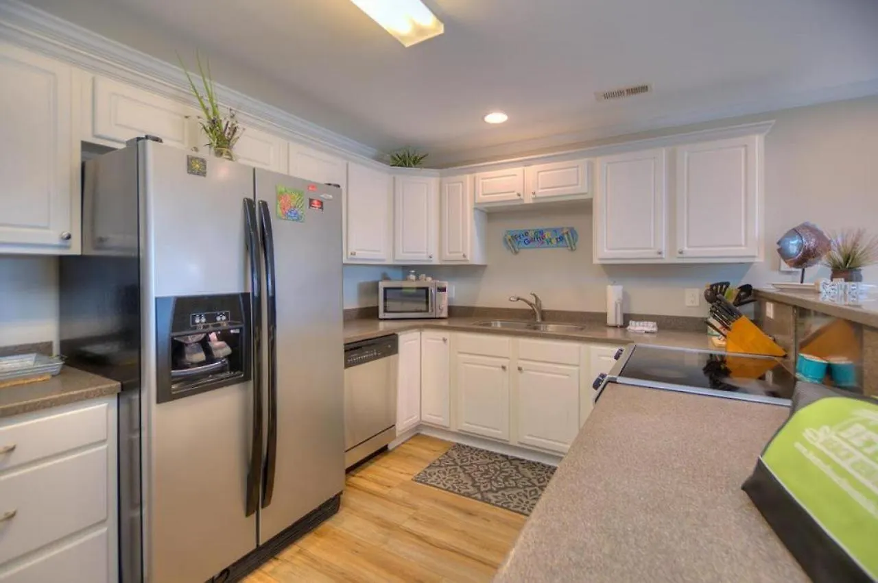 Ocean Walk 9203-friends Gather Here Holiday home Oak Island
