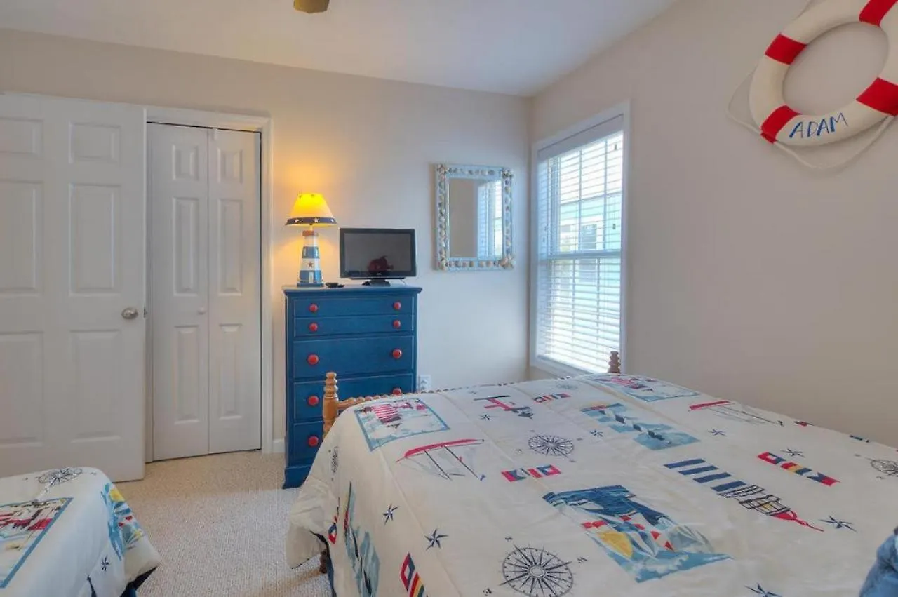 Reel Estate * Oak Island