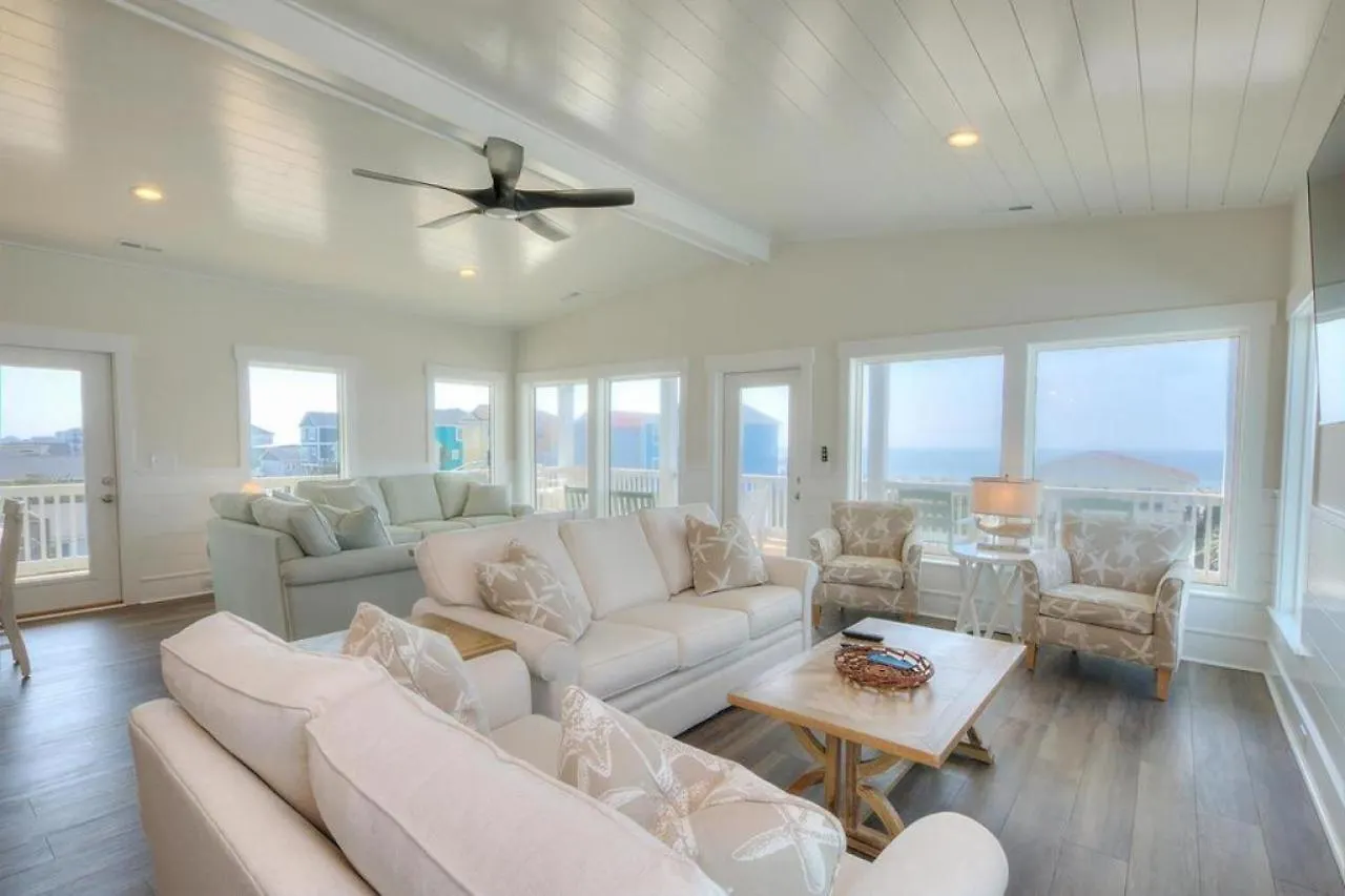 Ocean Peek Holiday home Oak Island