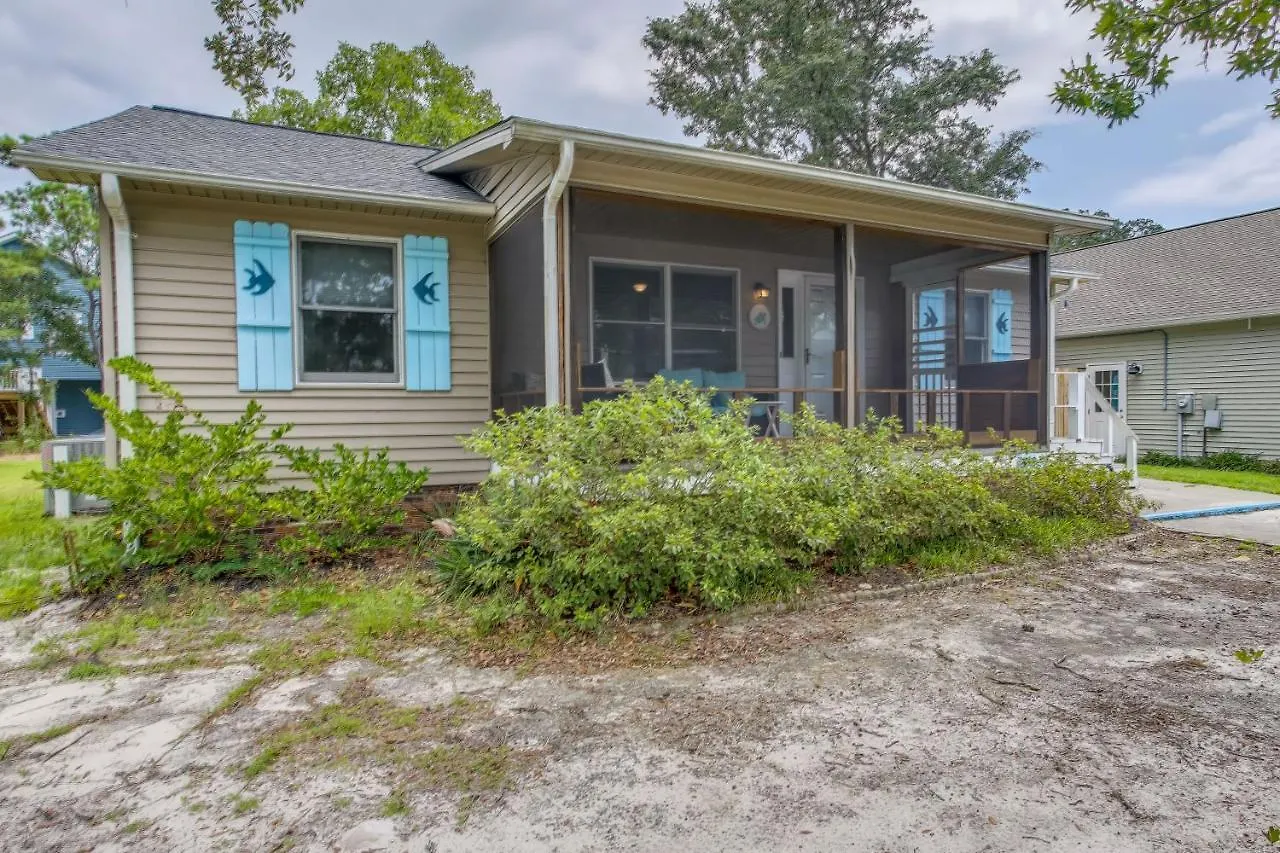 Dog-friendly - 1 Mi To Beach! * Oak Island