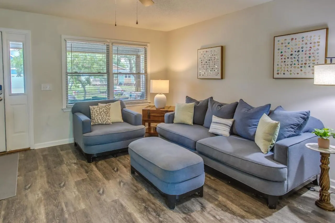 Holiday home Dog-friendly - 1 Mi To Beach! Oak Island