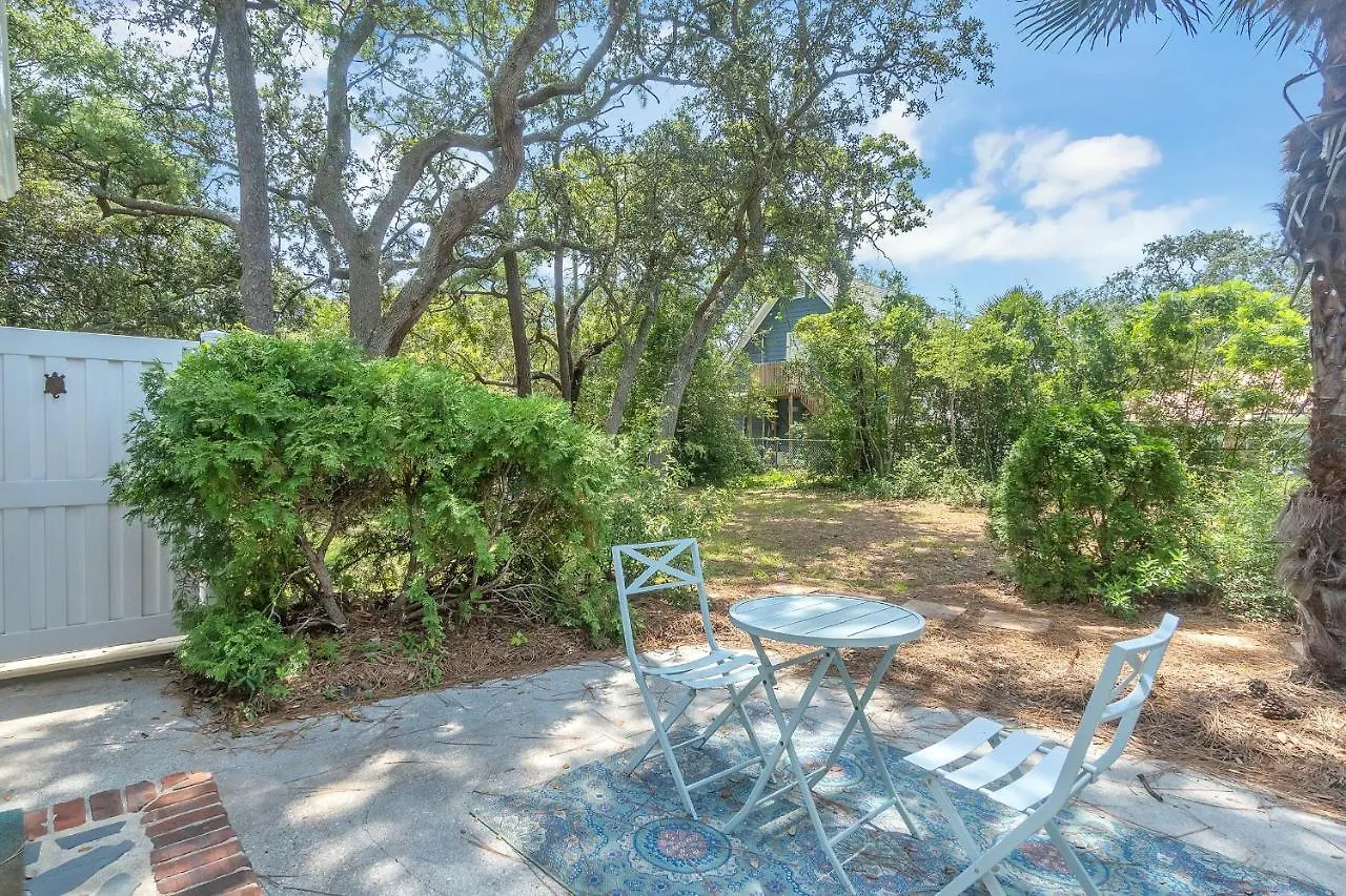 Holiday home Tipsy Turtle Oak Island