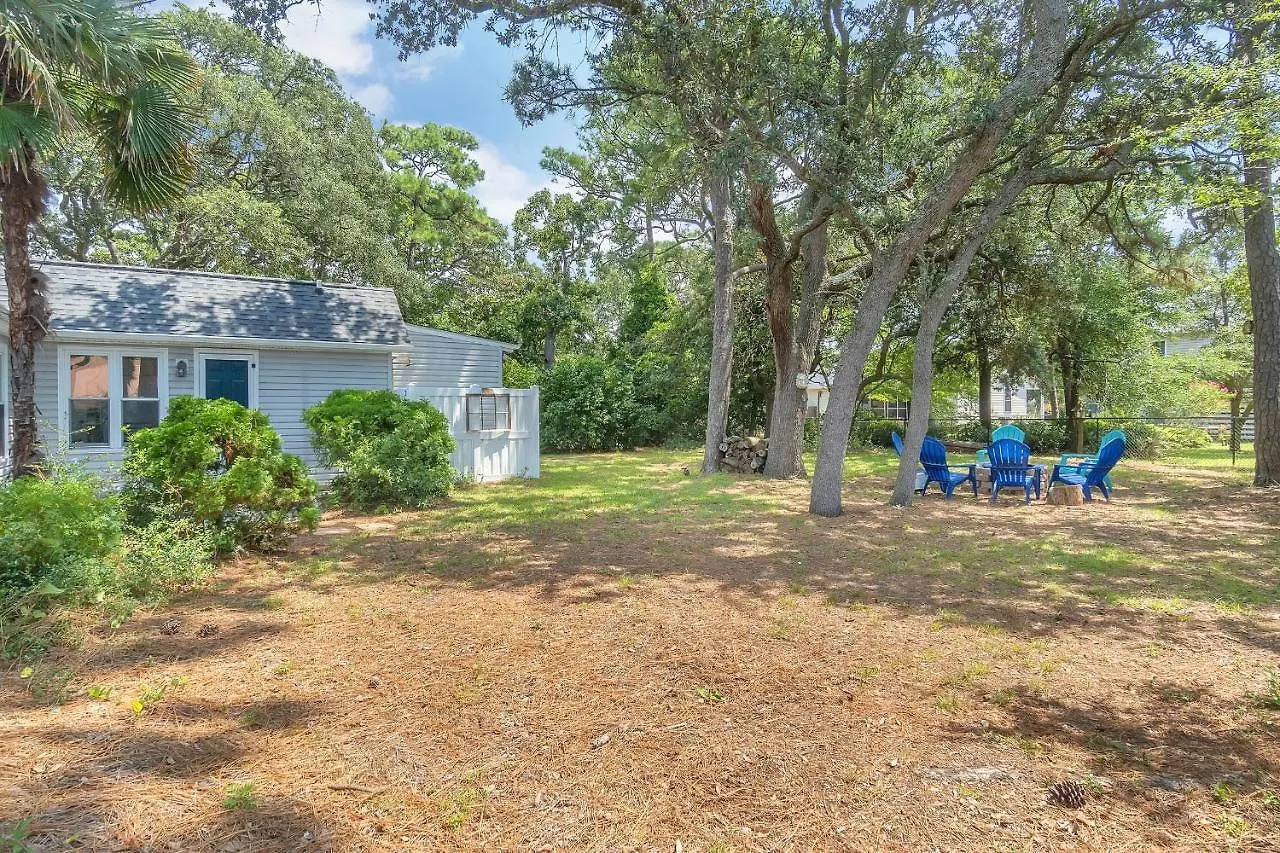 Tipsy Turtle Holiday home Oak Island