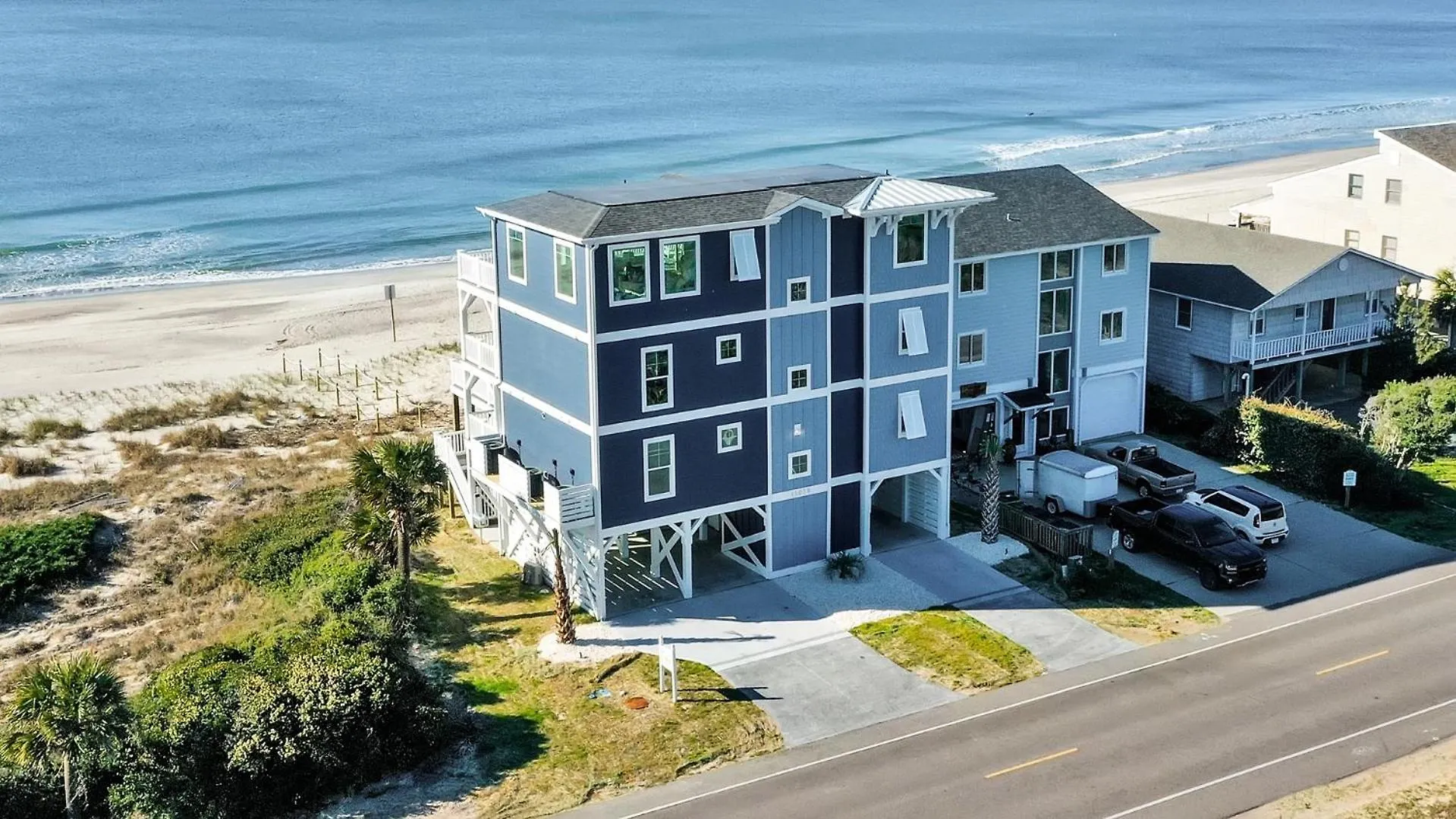 Karefree Oak Island