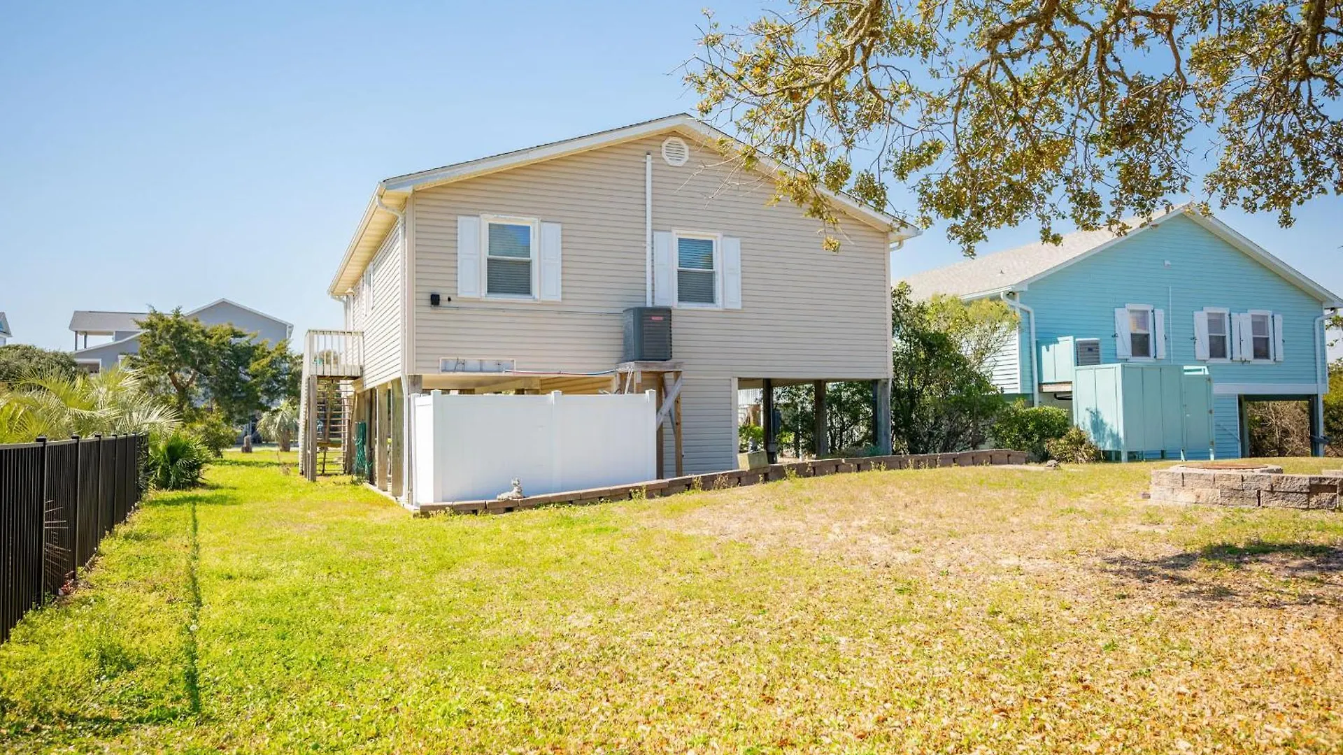 Holiday home Yanchaville By Oak Island
