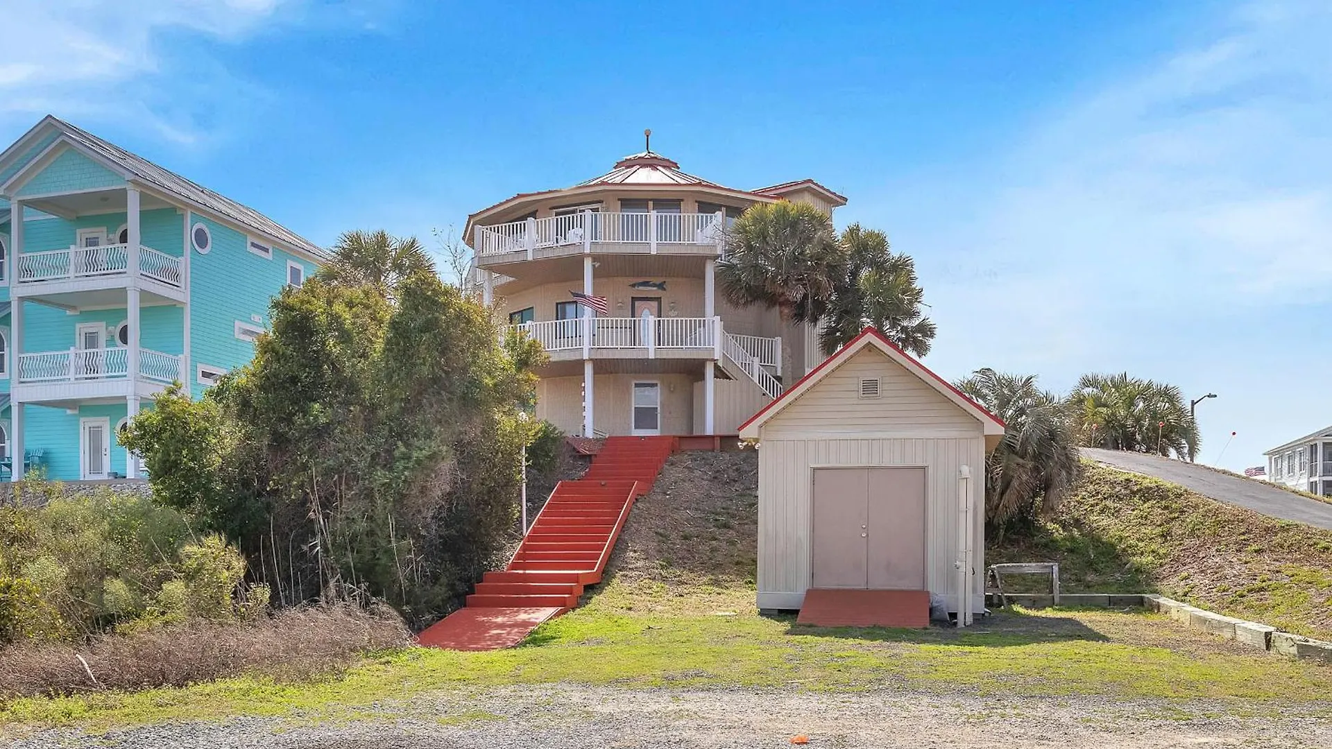 Island Tower By Holiday home Oak Island