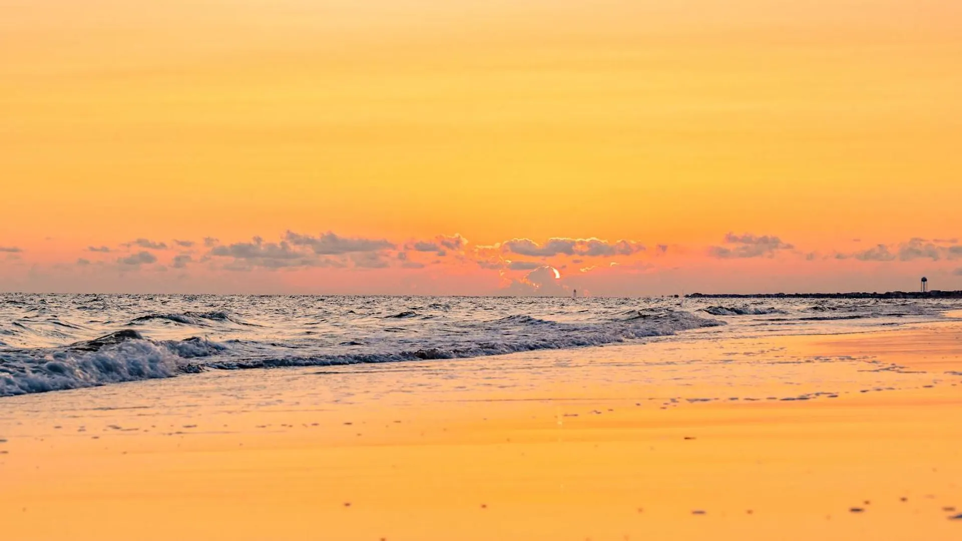 A Music Paradise By Oak Island