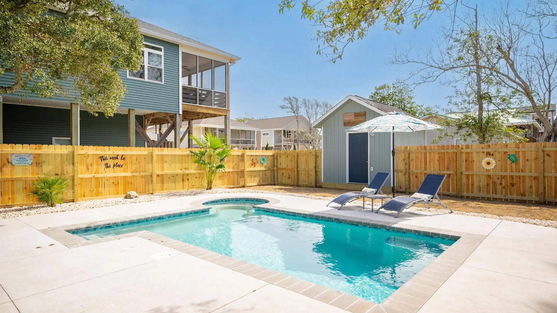 The Lazy Pelican Holiday home