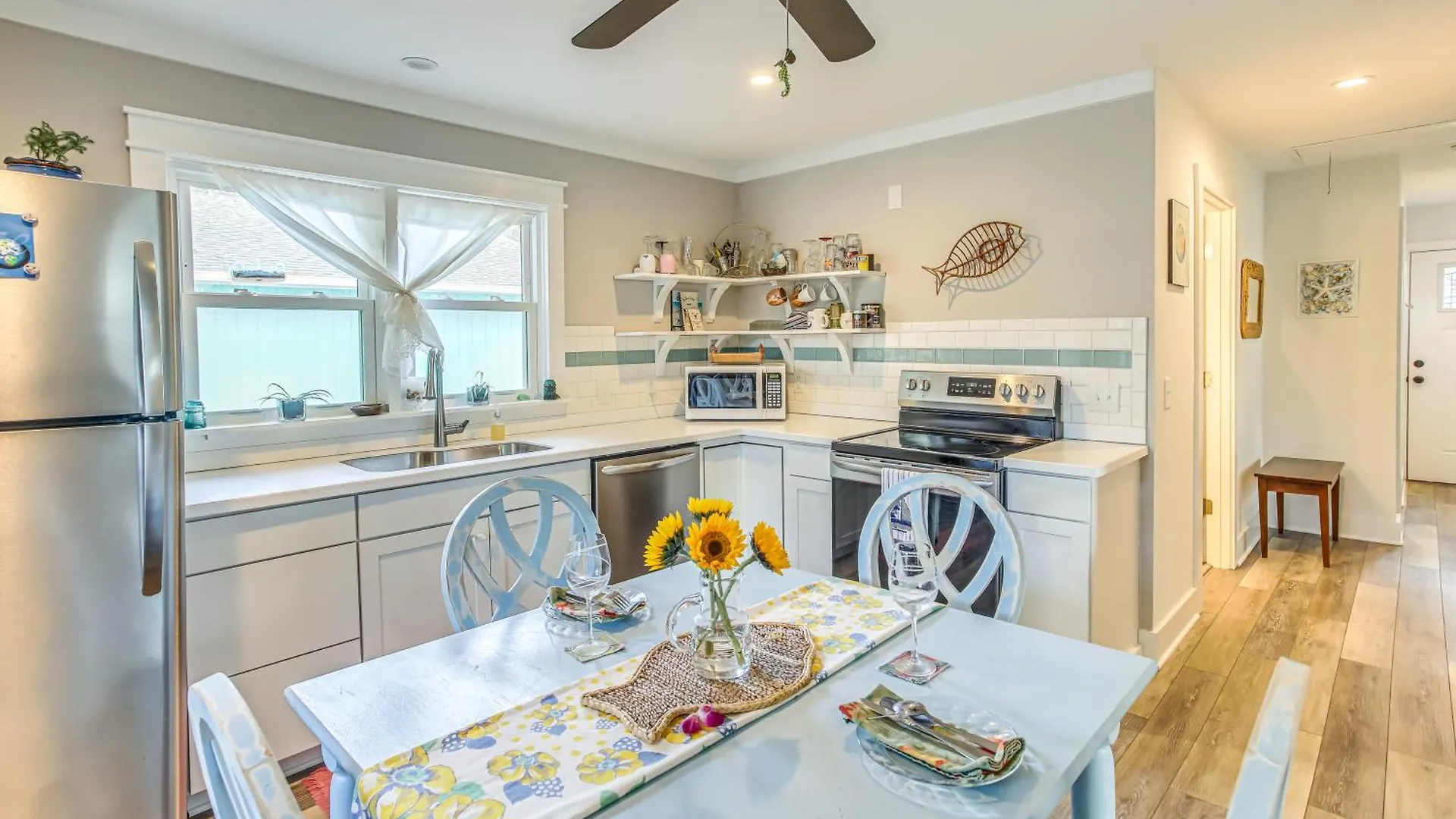 Sustainable - 1 Mi To Beach! Holiday home *
