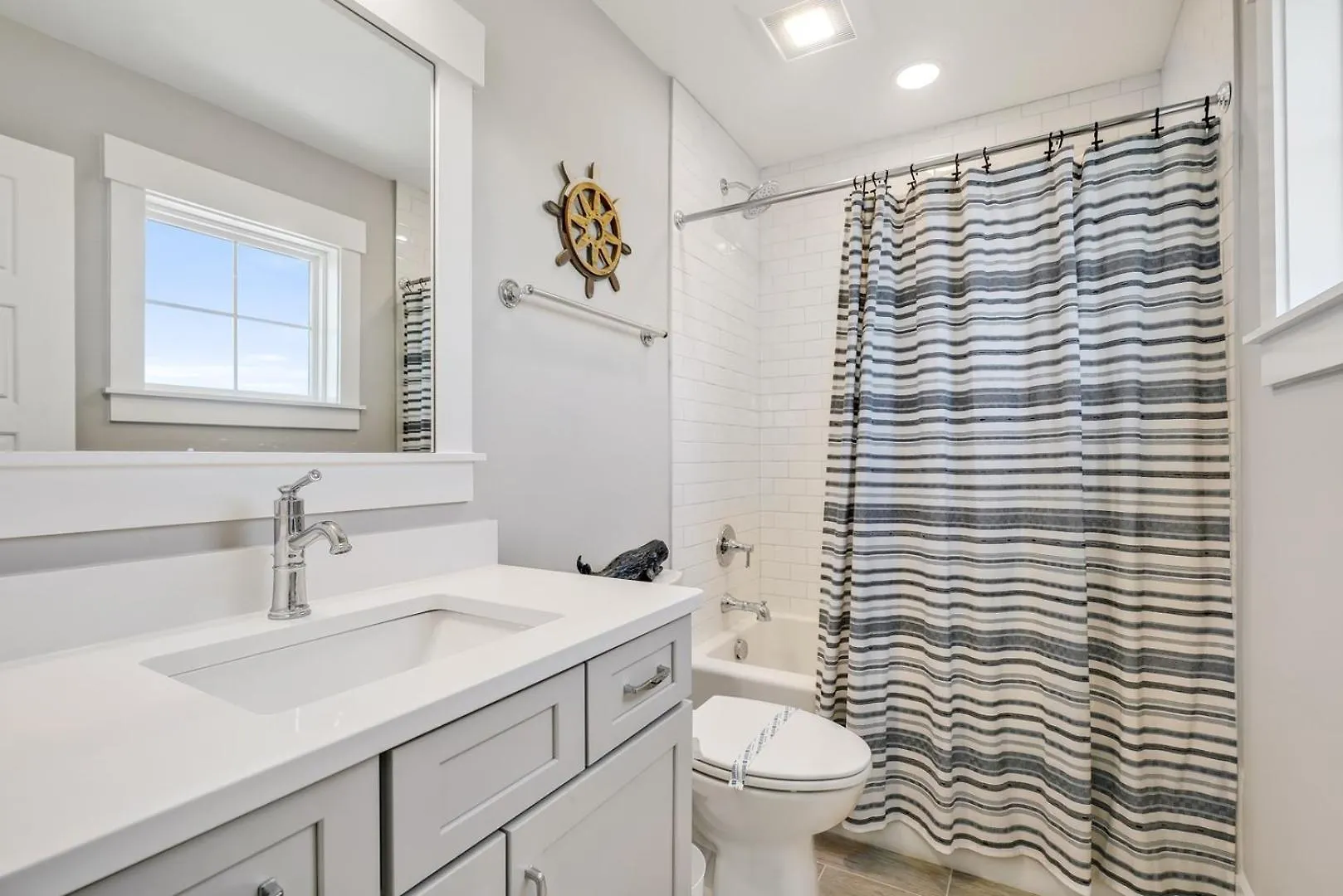 Holiday home Karefree Oak Island
