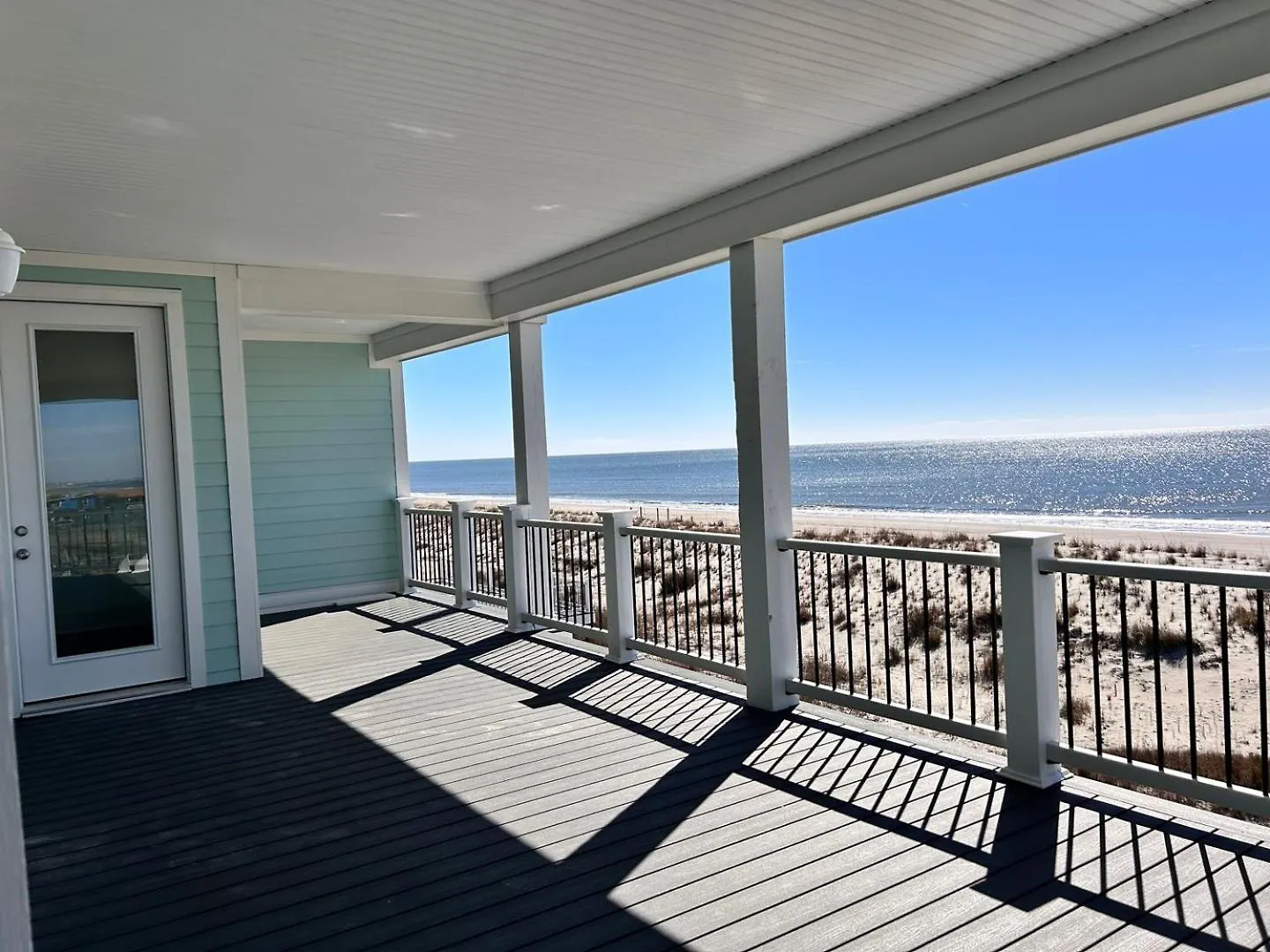 Aquila West Oak Island