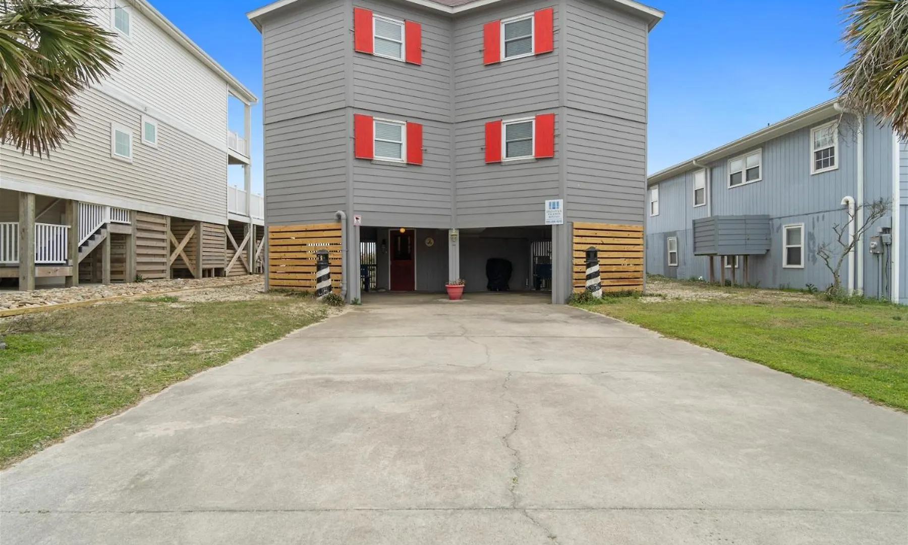 Jay's Nest Brunswick Vacation Ocean Front Holiday home Oak Island