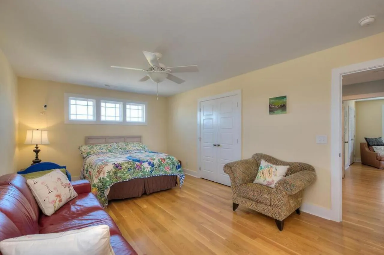 Holiday home 4003 E Drive *